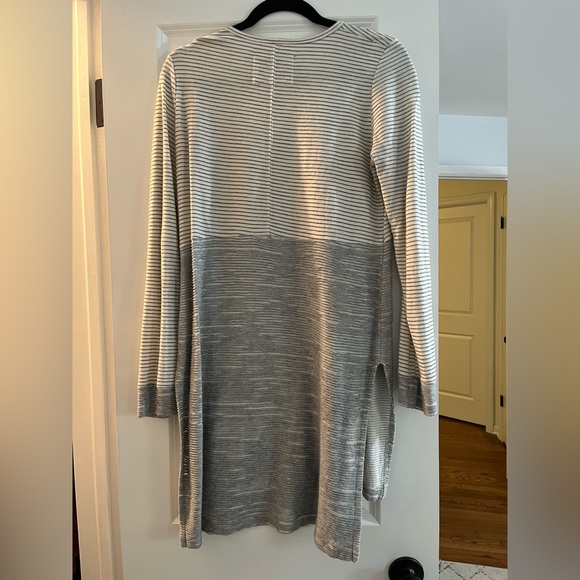 Anthropologie Saturday Sunday Devi Stripe Tunic in gray and cream. - Picture 2 of 4
